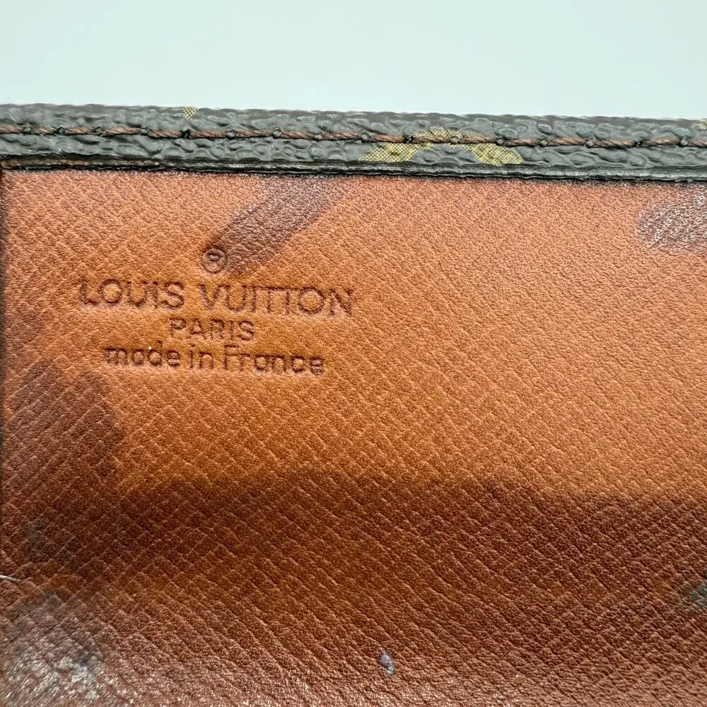 Louis Vuitton Monogram Bifold Wallet - Made in France - Vintage